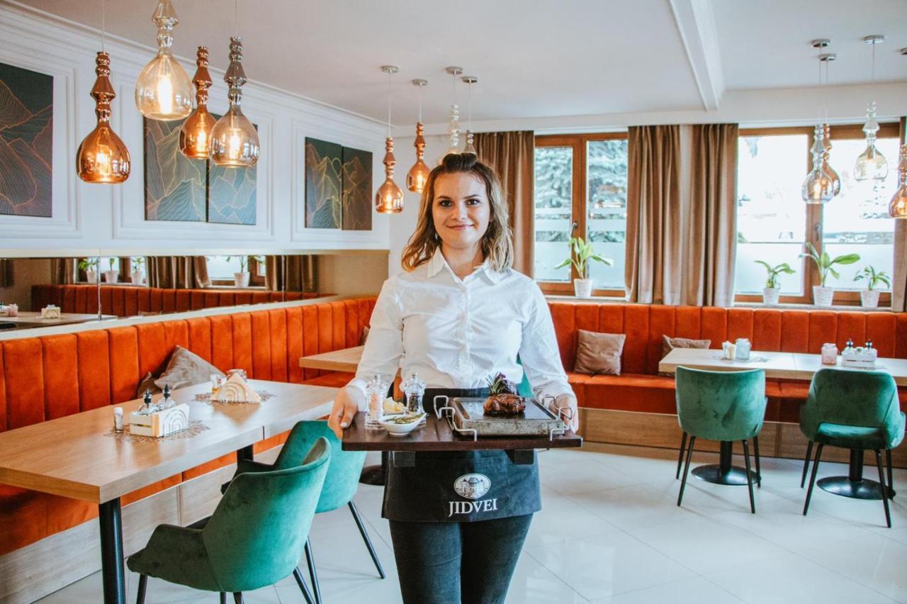 Vila Calimanel Hotel Vatra Dornei Bagian luar foto