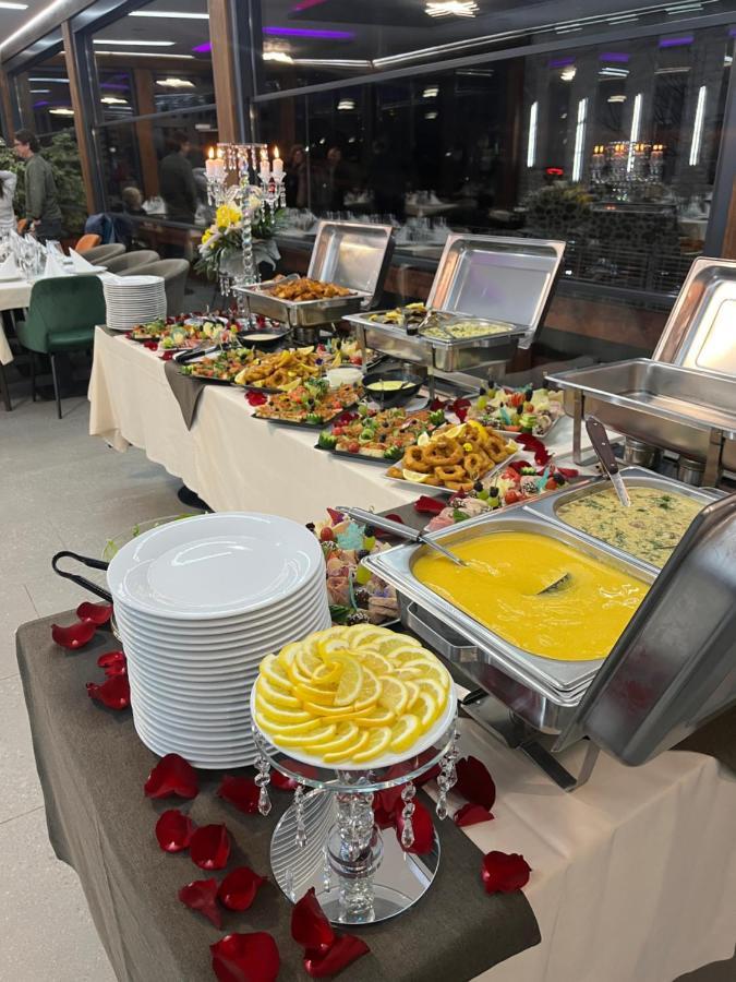 Vila Calimanel Hotel Vatra Dornei Bagian luar foto